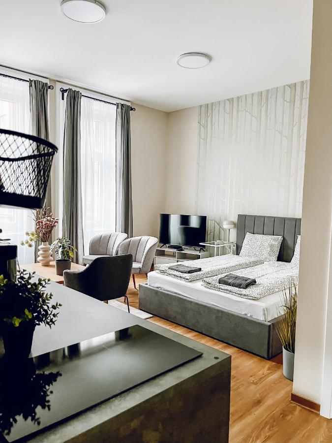 T32 Central Modern Suites Budapest Exterior foto